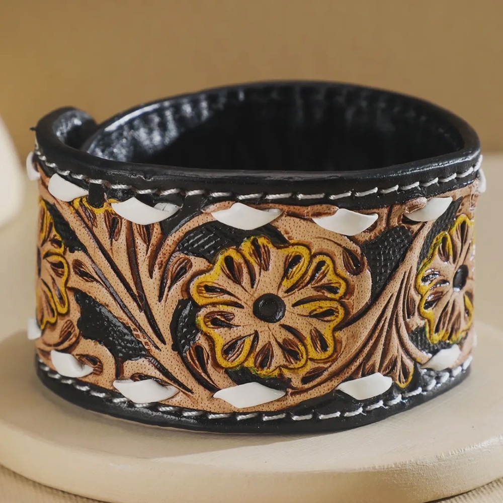 Leather Tooled Floral Embossed Cuff Bracelet - Black and Brown NWT - Picture 10 of 13